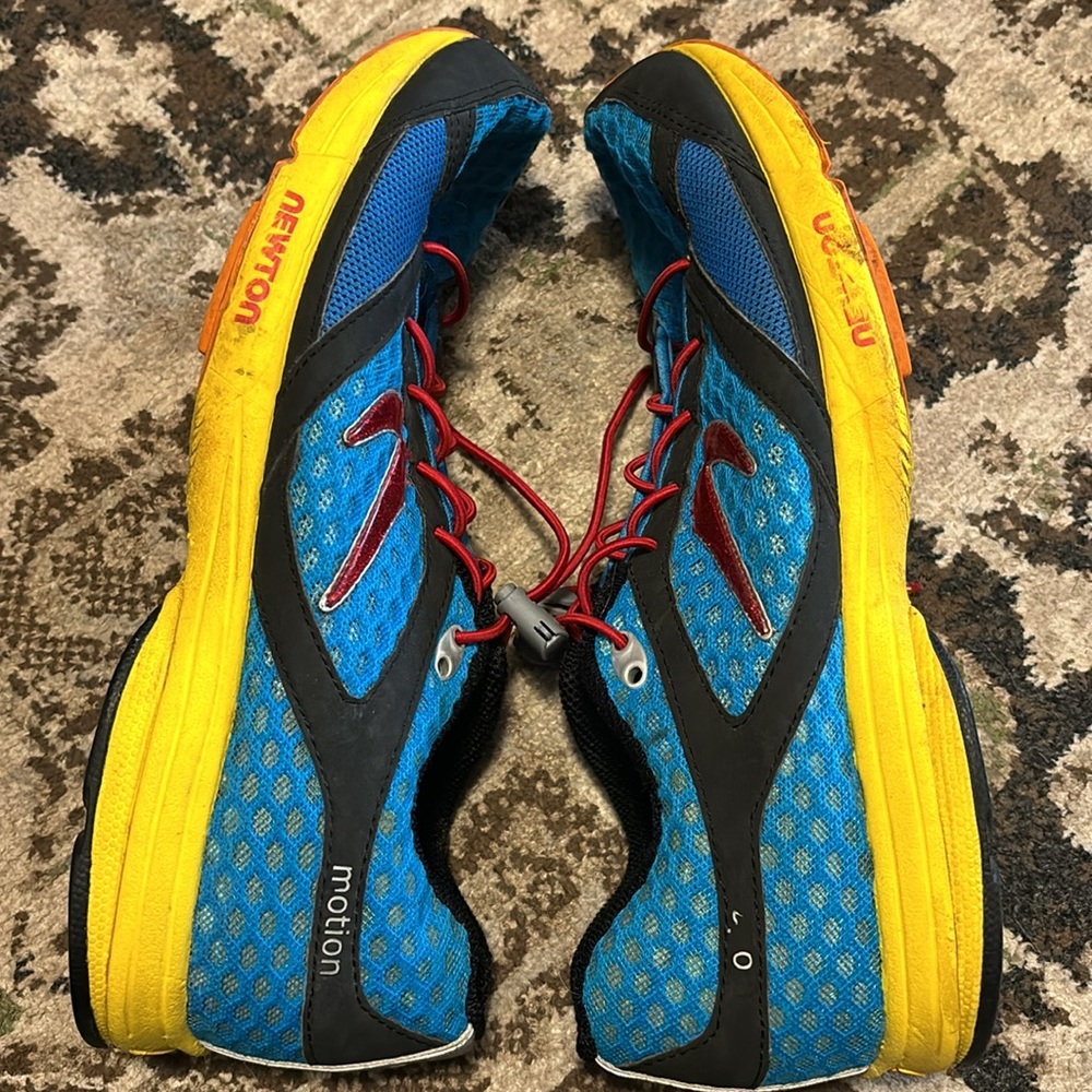 Newton athletic shoe mens 11 active workout outdoor blue yellow motion shoe - Picture 5 of 6
